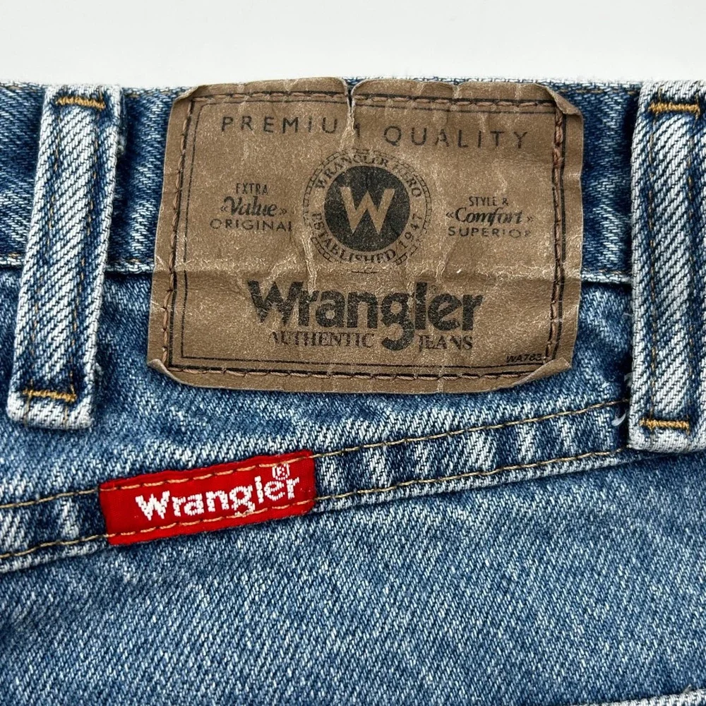 Wrangler Jeans Blue Mens 38x32 Regular Fit Straight Leg Denim